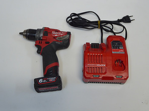 Aku-trell Milwaukee M12 FD + 6ah + laadija (2 foto / 5)