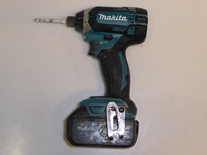 Akutrell Makita DTD152 (2 foto / 6)