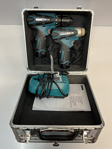 Набор инструментов Makita LCT204 (DF330 + TD090)10,8 V (7 фото из 9)