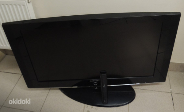 Телевизор Samsung LE37S81B + Пульт (фото #2)