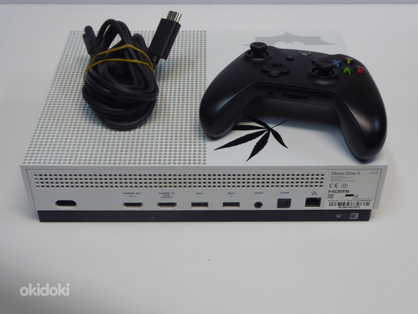 Игровая приставка Microsoft Xbox One S 500 ГБ HDD (фото #4)