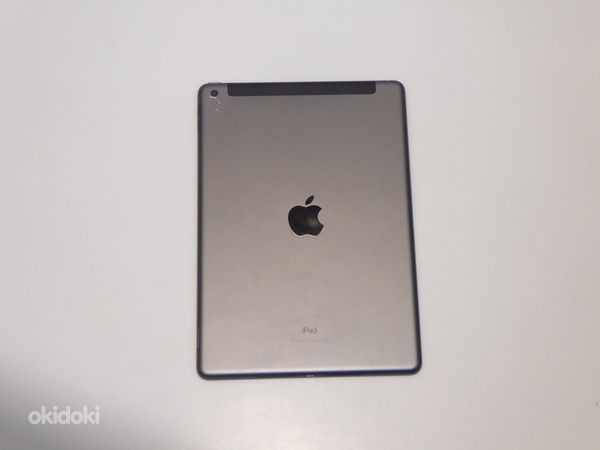 Планшет Apple iPad (8th generation) 32Gb на запчасти (фото #4)