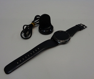 Nutikell Samsung Gear S3 Frontier + Laadija (5 foto / 9)