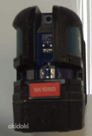 Крестовой лазер Makita SK105D + ак 2,0Ач + насадки + сумка (фото #5)