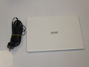 Sülearvuti Acer Aspire One + laadija (2 foto / 5)
