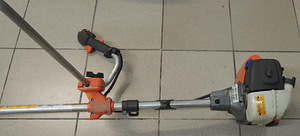 Bensiini trimmer Husqvarna 135R (6 foto / 6)