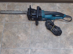 Kettsaag Makita UC3530A (2 foto / 5)