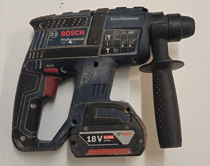 Перфоратор Bosch GBH18 V-EC + Аку 6,0Ач (2 фото из 6)