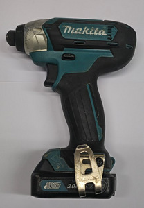 Akutrell Makita TD110D + aku 2,0Ah (2 foto / 5)