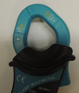 Multimeeter klamb Emos MD-310C + kott (6 foto / 6)
