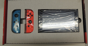 Mängukonsool Nintendo Switsh HAC-002 (komplekt) + karp (3 foto / 5)