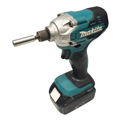 Akulöökkruvikeeraja Makita DTD 156 + 4ah