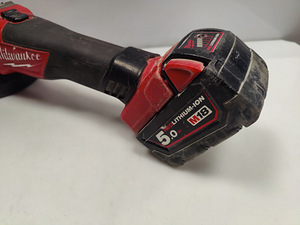 Aku-Relakas Milwaukee M18 CAG125X + AKU (4 foto / 5)