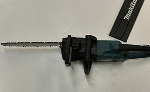 Электропила Makita UC3551A, 2000W (3 фото из 6)
