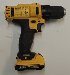 Akutrell DeWalt DCD710 + kohver (5 foto / 5)