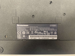 Lenovo ThinkPad Pro Dock 40A1 (5 foto / 5)