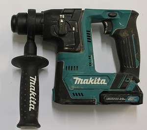 Аккумуляторный перфоратор Makita HR140D + зарядка + чемодан (5 фото из 7)