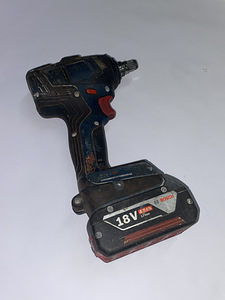 Гайковерт Bosch GDX 18V-200 C + 4ah (6 фото из 6)