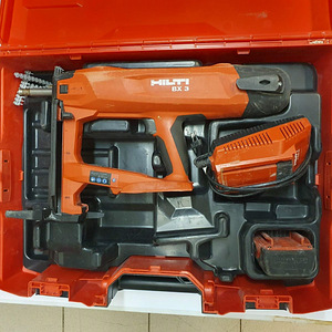 Naelapüss Hilti BX 3 + aku 3,0Ah + laadija + kohver (2 foto / 6)