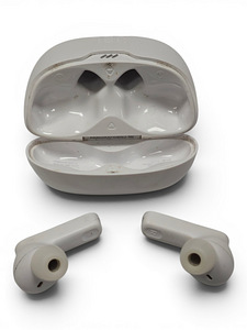 Bleutooth Наушники JBL Tune Beam (5 фото из 5)