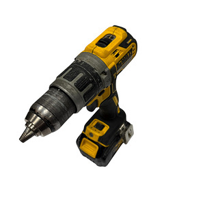 Akutrell Dewalt DCD796 + Aku 4.0Ah + Laadija (5 foto / 6)