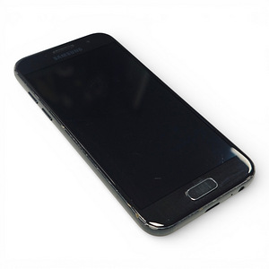 Mobiiltelefon Samsung Galaxy A3 2017 (2 foto / 5)