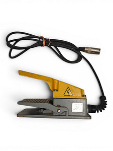 Vahtpolüstüreeni lõikur HWS-10514 + pedal (5 foto / 5)