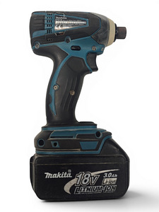 Akutrell Makita DTD146 + aku 3.0Ah (2 foto / 5)