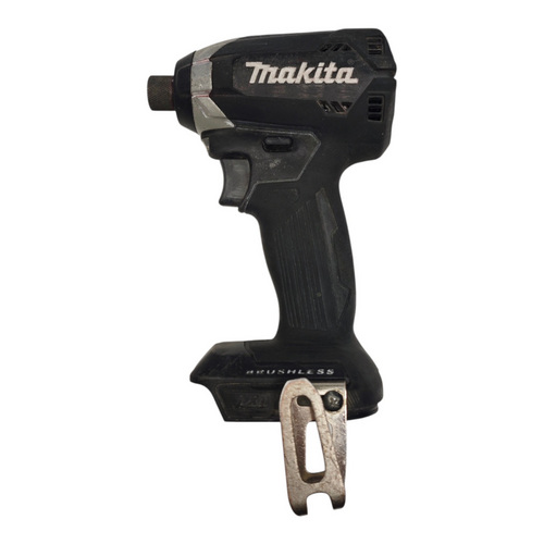 Akutrell Makita DTD153 ilma akuta