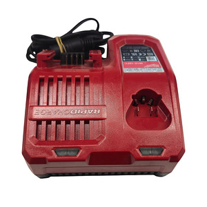 Laadija Milwaukee M12-18FC (3 foto / 5)