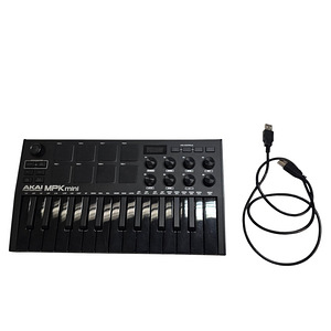 Süntesaator Akai MPK mini + karp (3 foto / 5)