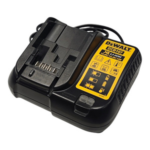 Laadija DeWalt DCB107 (1 foto / 5)