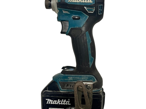 Löökkruvikeeraja Makita DTD172 + 5ah