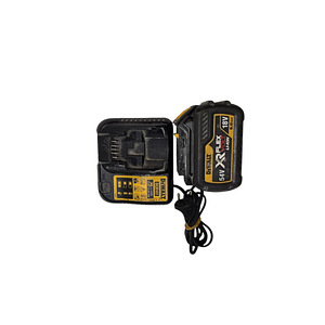 Laadija Dewalt DCB107 + aku Dewalt 6,0Ah (2 foto / 5)