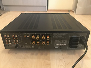 Denon PMA-1500R (3 foto / 3)