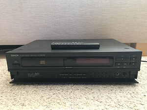 Denon DCD-1290 (CD-плеер) (2 фото из 3)