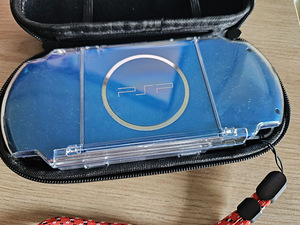 PSP 3000 (1 фото из 4)