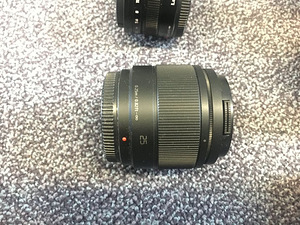 Fotokaamera Panasonic Lumix G90 + 2 objektiivi (2 foto / 3)