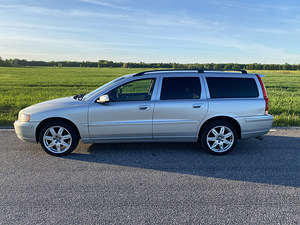 Volvo v70 d5 (5 фото из 14)