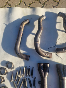 BMW S1000RR K46 Akrapovic Racing Line väljalase 2015-2018 (3 foto / 7)