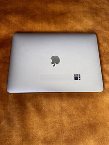 Macbook Air 2019 / 8Gb/128Gb / i5 / Space Grey (4 foto / 6)