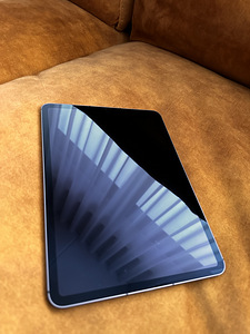 iPad Pro M1 11” 128GB Wi-Fi + 5G (2 foto / 4)