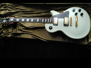 Photogenic Les Paul Custom White Beauty (10 foto / 10)