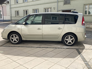 Renault Espace üv 06.2023 (3 foto / 13)
