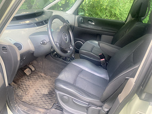 Renault Espace üv 06.2023 (13 foto / 13)