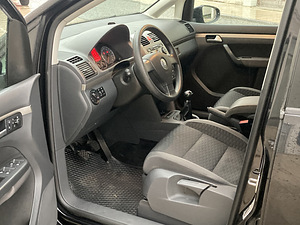 Vw Touran 2009 (7 foto / 10)