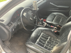 Audi A6 (6 foto / 7)