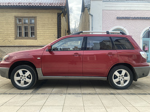 Mitsubishi Outlander B+G (7 foto / 10)
