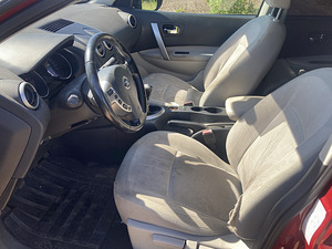 Nissan Qashqai (7 foto / 8)