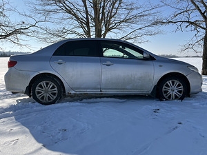 Toyota Corolla (12 фото из 12)